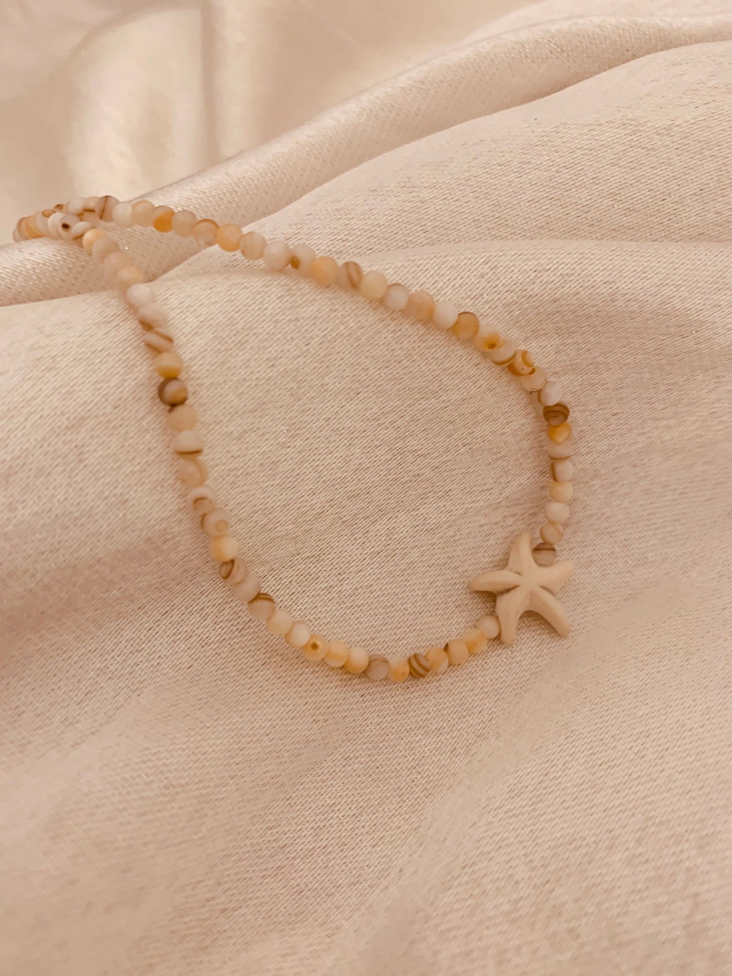 Estrella Arena Necklace New