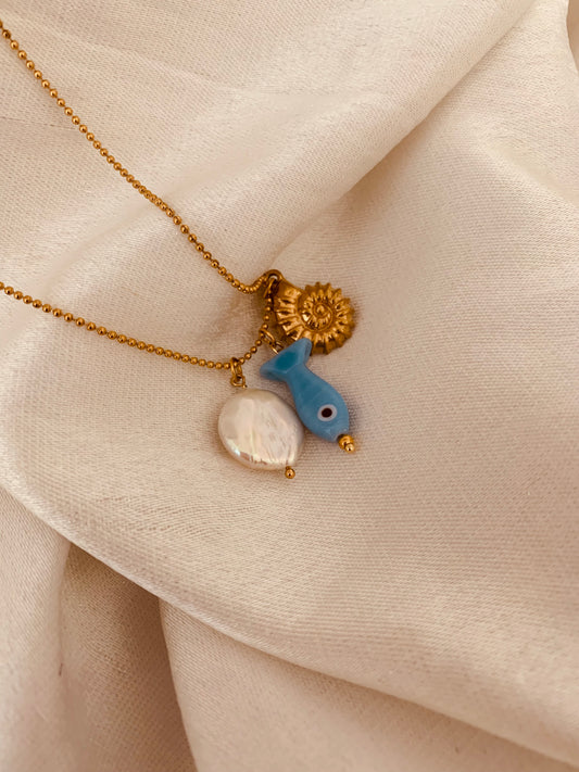 Azul Pez Necklace