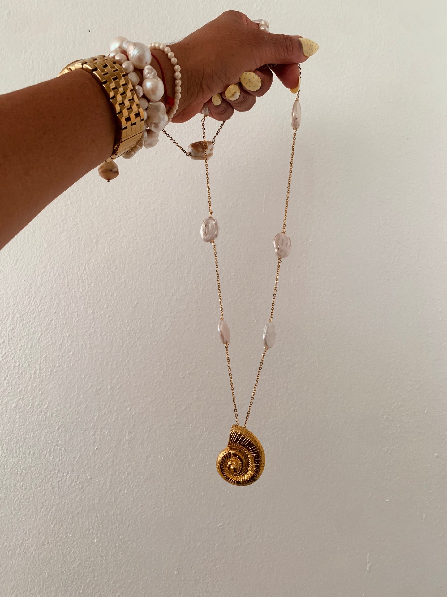Collar de Concha Dorda