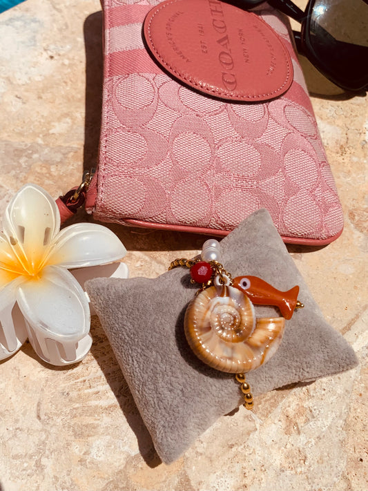 Bora Bora Concha Bracelet