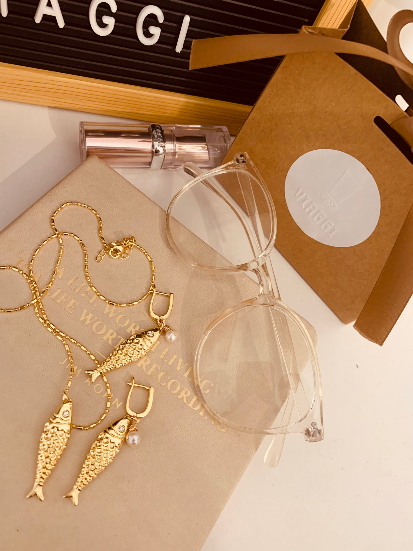 Crash Boat Necklace Verano