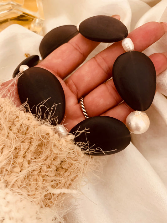 Chunky Black Necklace New