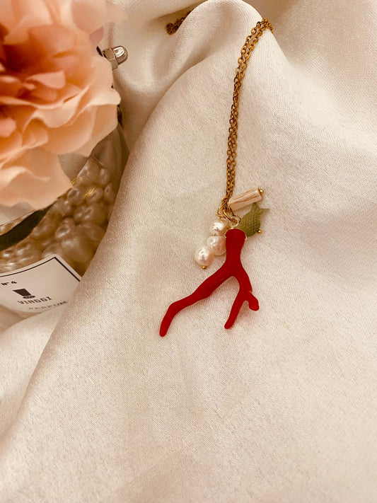 Pez Coral Rojo Necklace