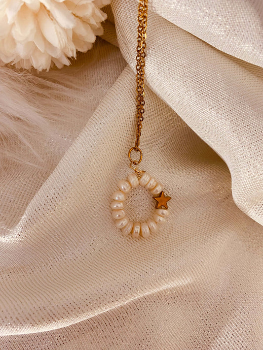 Flora Star Necklace