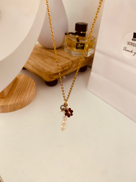 Novia Mía Red Necklace