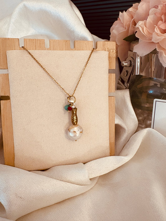 Gold Fish Hema Necklace  New