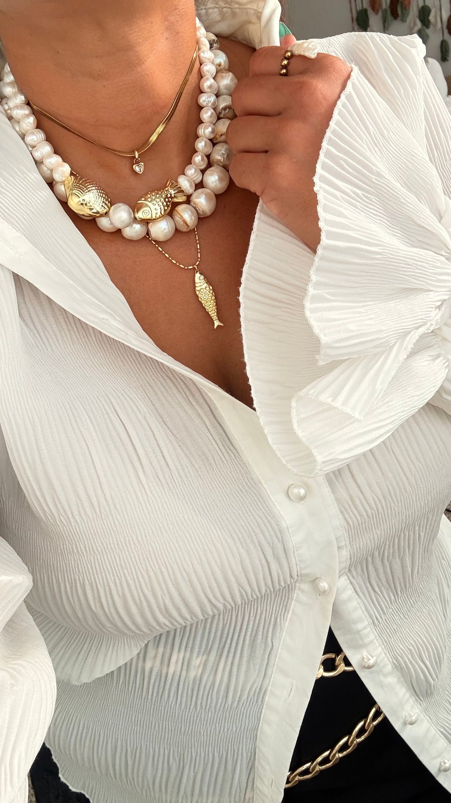 Collar Perlas & Sea
Collar de Perlas con Pez y Almeja Dorados