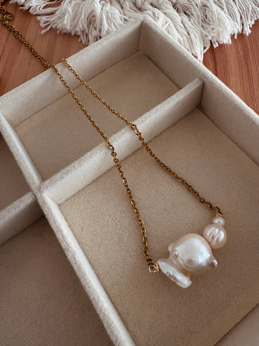Ismel Necklace